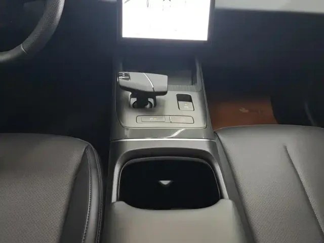 Changan Eado — Фото автомобиля 16