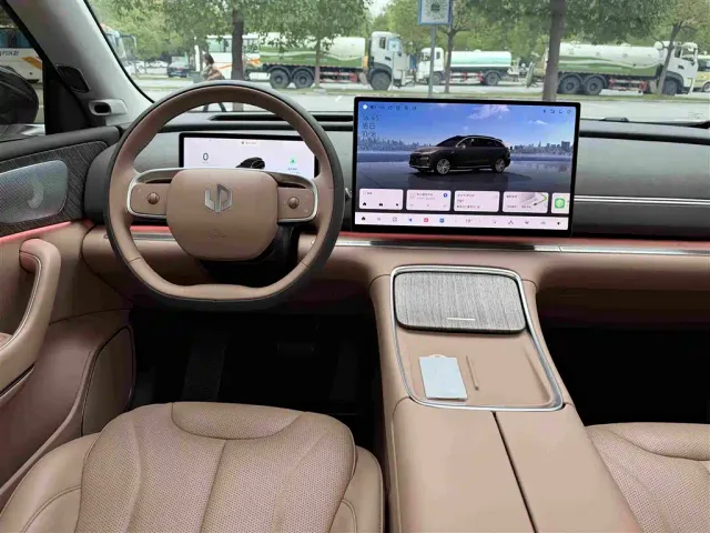 Leapmotor C11 — Фото автомобиля 22