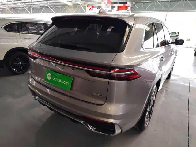 Geely Xingyue L — Фото автомобиля 4