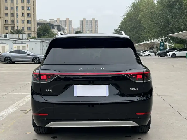 Aito M9 — Фото автомобиля 6
