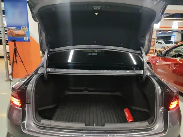 Geely Xingrui — Фото автомобиля 18
