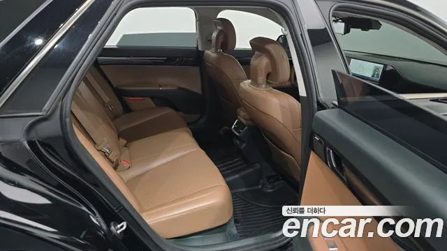 Hyundai Grandeur GN7 — Фото автомобиля 11