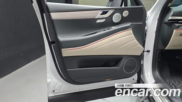 Genesis GV80 — Фото автомобиля 13