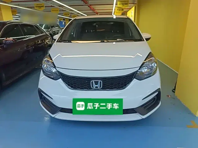 Honda Fit — Фото автомобиля 2