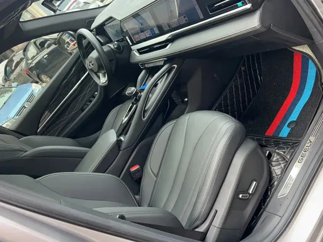Geely Xingyue L — Фото автомобиля 12
