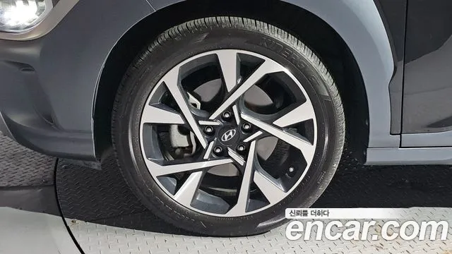 Hyundai Kona Kona (New) — Фото автомобиля 5