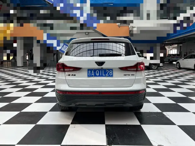 Jetta VS5 — Фото автомобиля 5