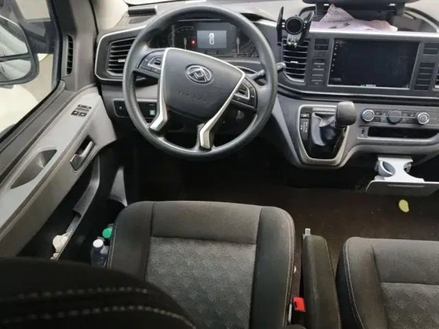 Maxus Xintu V80 — Фото автомобиля 13