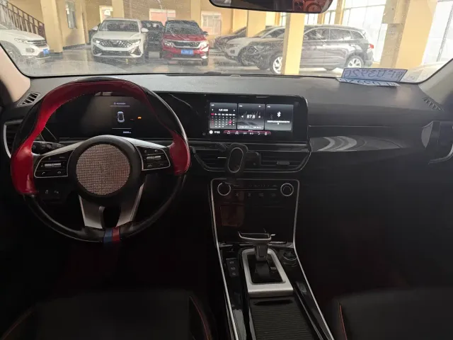 Kia Seltos — Фото автомобиля 12