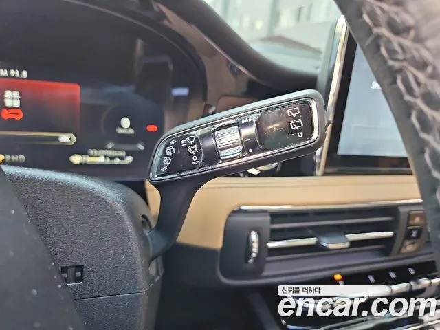 Lincoln Corsair — Фото автомобиля 20