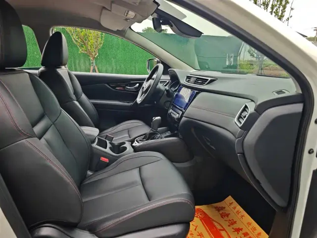 Nissan Qashqai — Фото автомобиля 11