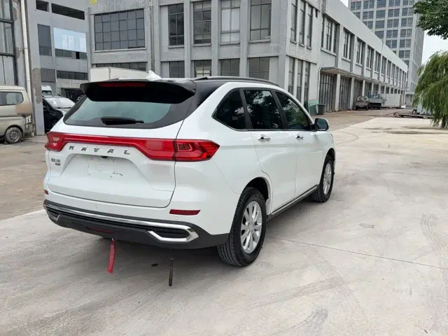 Haval M6 — Фото автомобиля 14