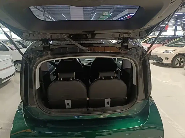 Baojun KiWi EV — Фото автомобиля 18