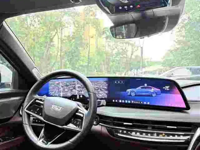 Cadillac CT6 — Фото автомобиля 5