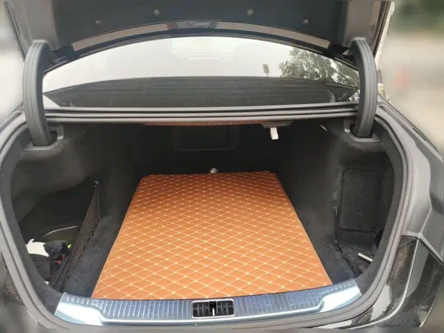 Mercedes-Benz S-Class — Фото автомобиля 9