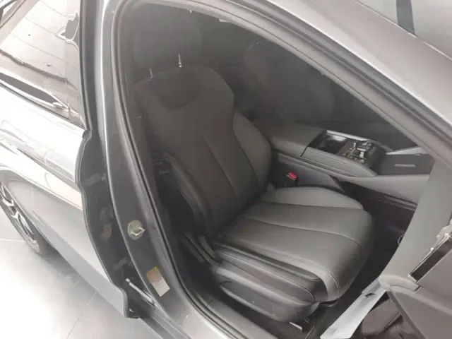 BYD Qin L — Фото автомобиля 24