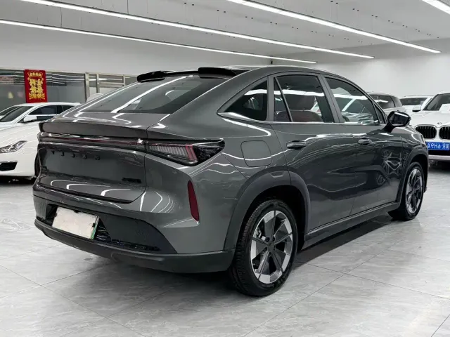 Geely Boyue REV — Фото автомобиля 6