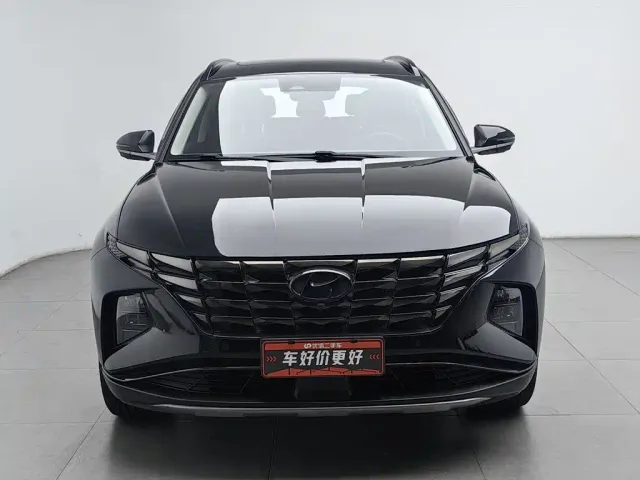 Hyundai Tucson — Фото автомобиля 3