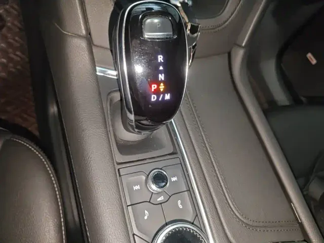 Cadillac XT6 — Фото автомобиля 13