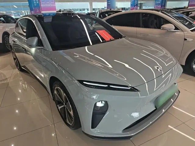 Nio ET5 Touring — Фото автомобиля 3