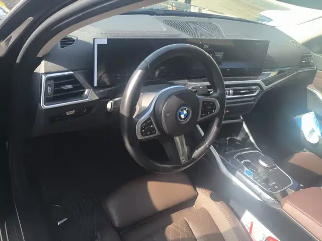 BMW i3 — Фото автомобиля 12
