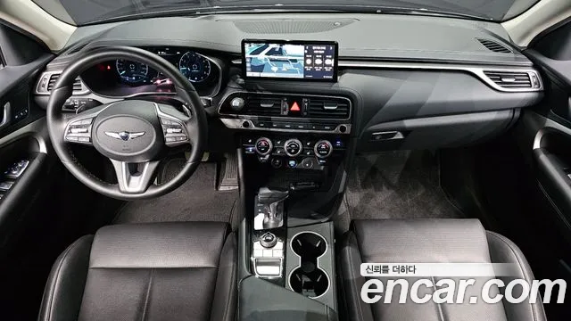 Genesis G70 — Фото автомобиля 10