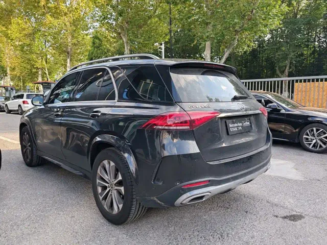 Mercedes-Benz GLE-Class — Фото автомобиля 3