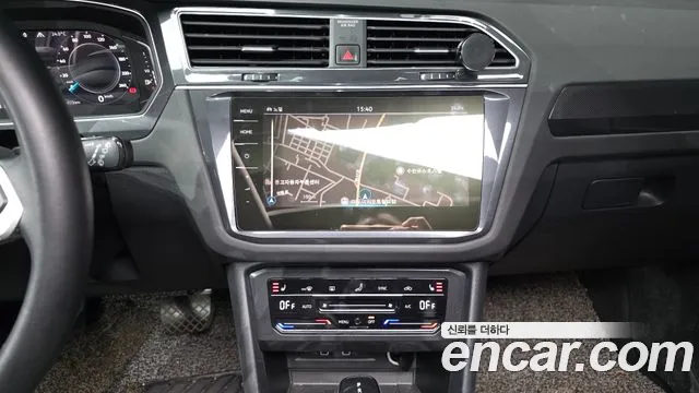 Volkswagen Tiguan Generation 2 — Фото автомобиля 15