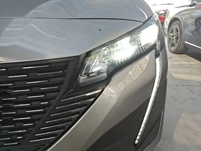 Peugeot 408 — Фото автомобиля 17