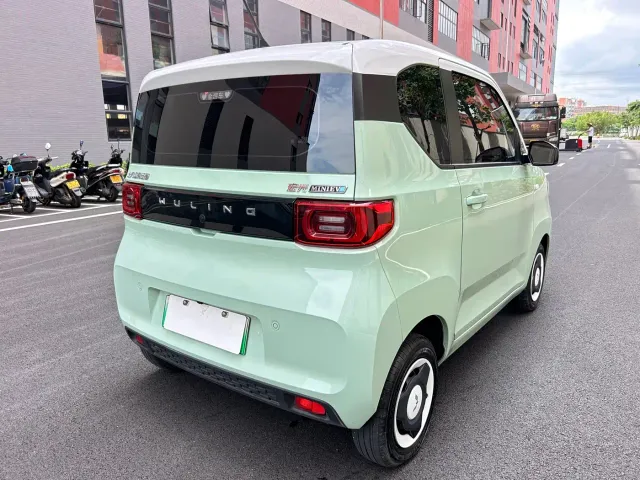 Wuling Hongguang Mini EV — Фото автомобиля 2