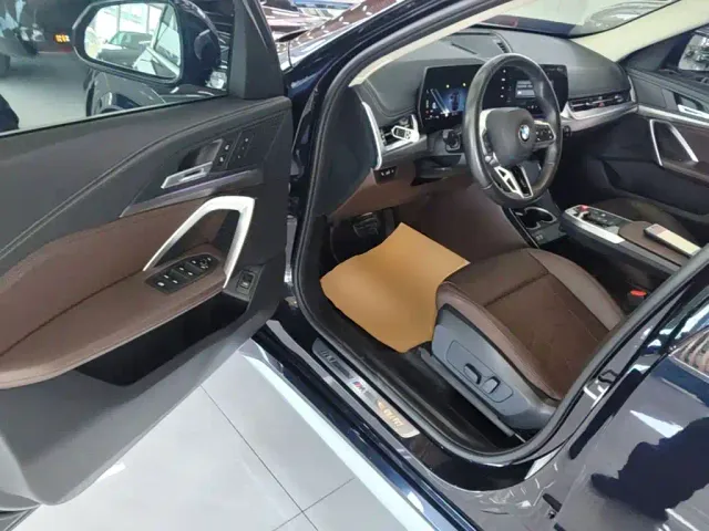 BMW X1 — Фото автомобиля 15