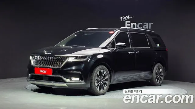 Фотография автомобиля — Kia Carnival Generation 4