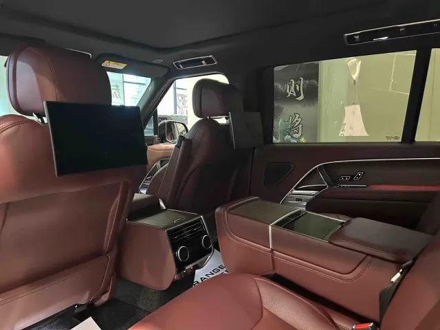 Land Rover Range Rover — Фото автомобиля 13