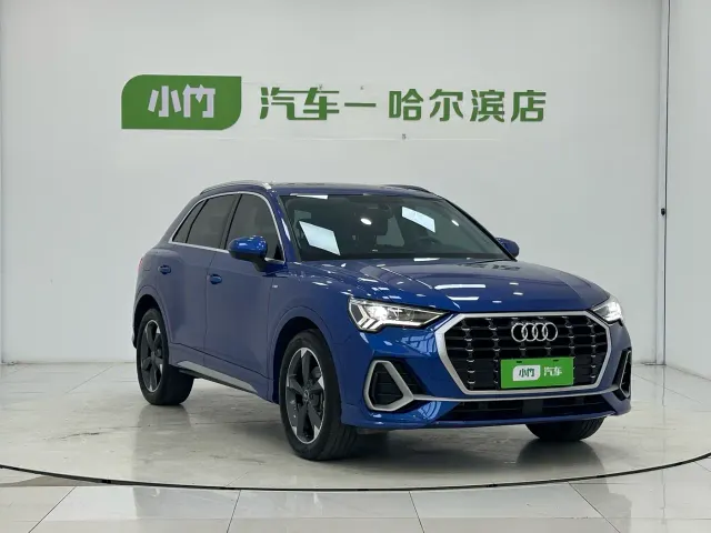 Audi Q3 — Фото автомобиля 3