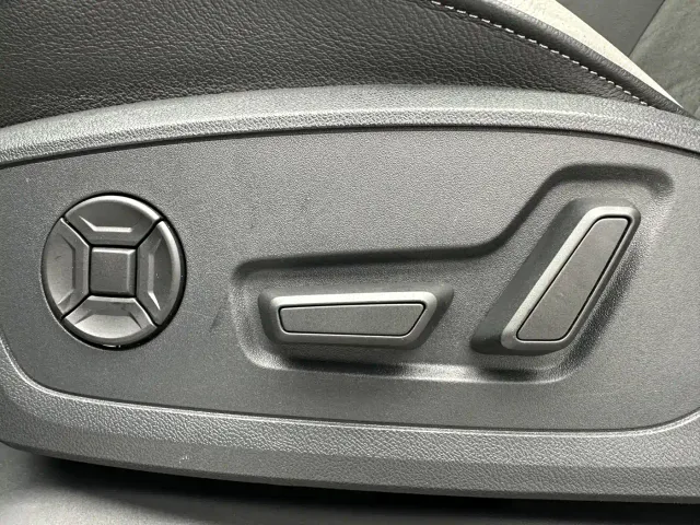 Audi Q3 — Фото автомобиля 13