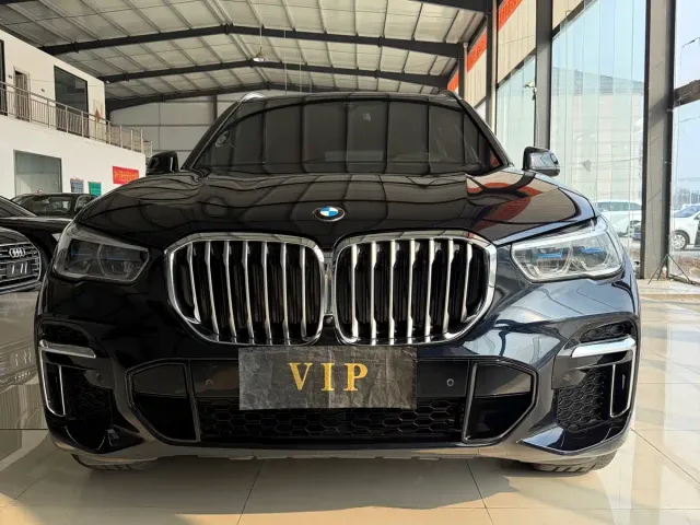 BMW X5 — Фото автомобиля 2