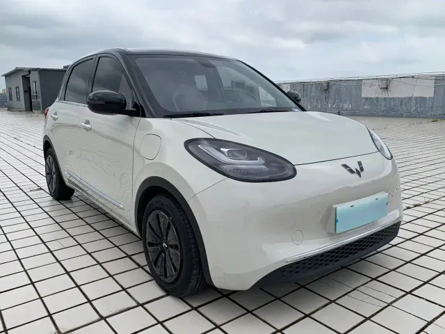 Wuling Bingo — Фото автомобиля 3