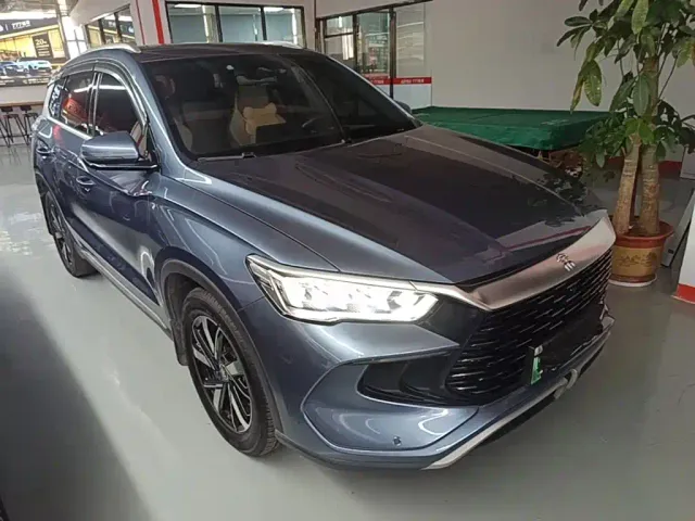 BYD Song Pro — Фото автомобиля 3