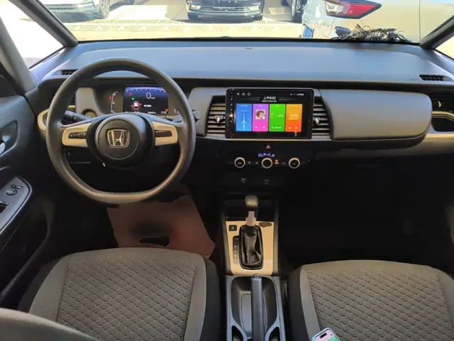 Honda Fit — Фото автомобиля 9