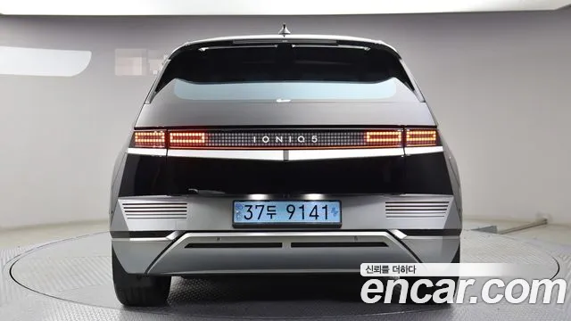 Hyundai Ioniq 5 — Фото автомобиля 4