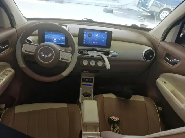 Wuling Hongguang Mini EV — Фото автомобиля 9