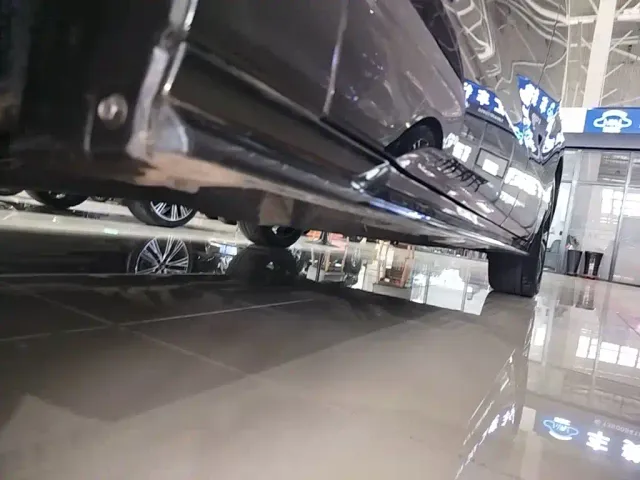 Toyota Granvia — Фото автомобиля 21