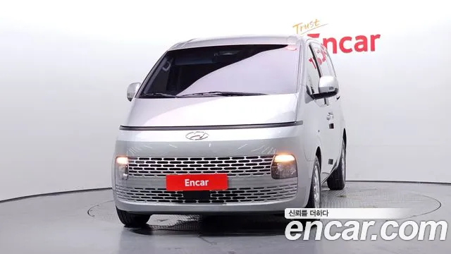Hyundai Staria Staria Карго 3 места — Фото автомобиля 3