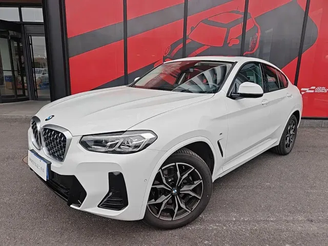 Фотография автомобиля — BMW X4