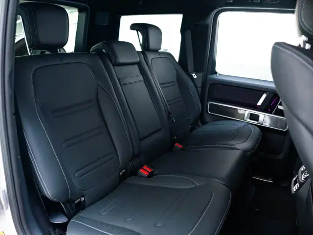 Mercedes-Benz G-Class — Фото автомобиля 12