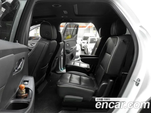 Chevrolet Traverse — Фото автомобиля 11