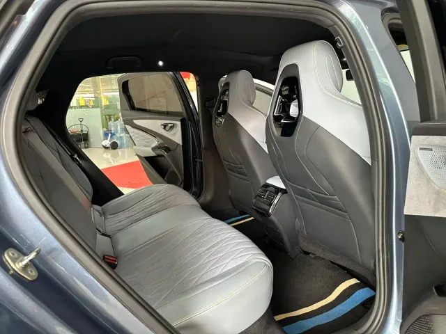 BYD Seal — Фото автомобиля 10