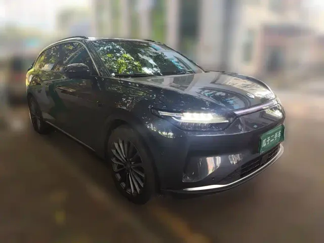 Leapmotor C11 — Фото автомобиля 23