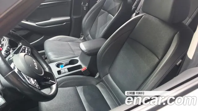 Kia Seltos — Фото автомобиля 27