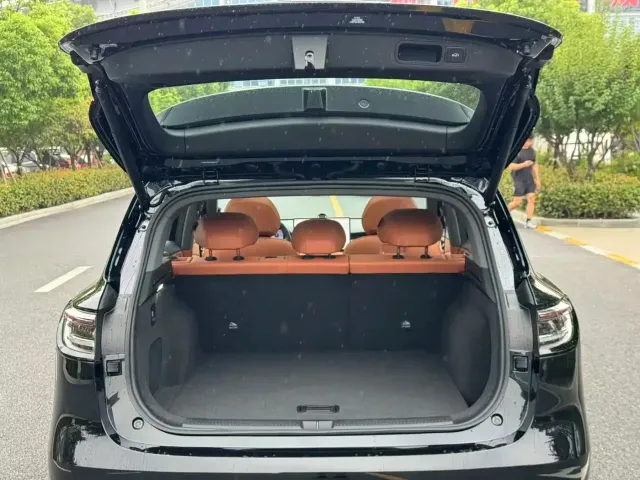 Shangjie SUV — Фото автомобиля 22